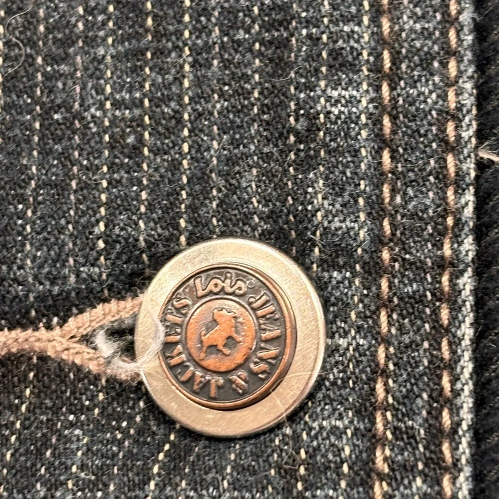 Lois Vintage Black Tailored Fit Jean Jacket - Picture 9 of 12